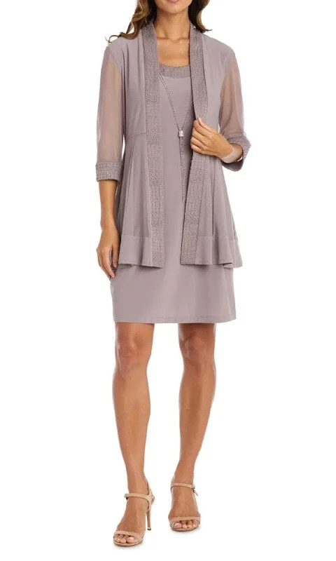 Glamorous Fashion Offers Graceful Movement R&M Richards 5394 - Sleeveless Scoop Neck Cocktail Dress