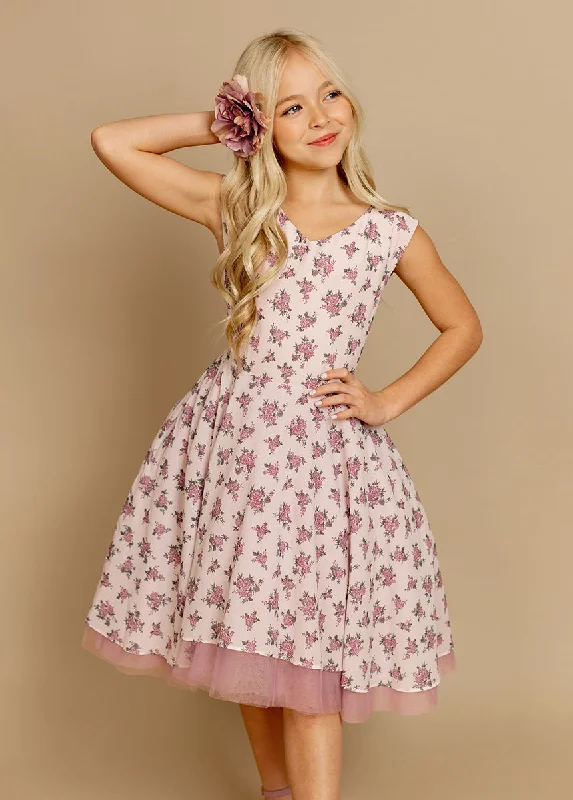 Catch Every Fashion Trend Hollywood Glam Award - Show Style Lezah Petticoat Dress in Lilac Ditsy Floral