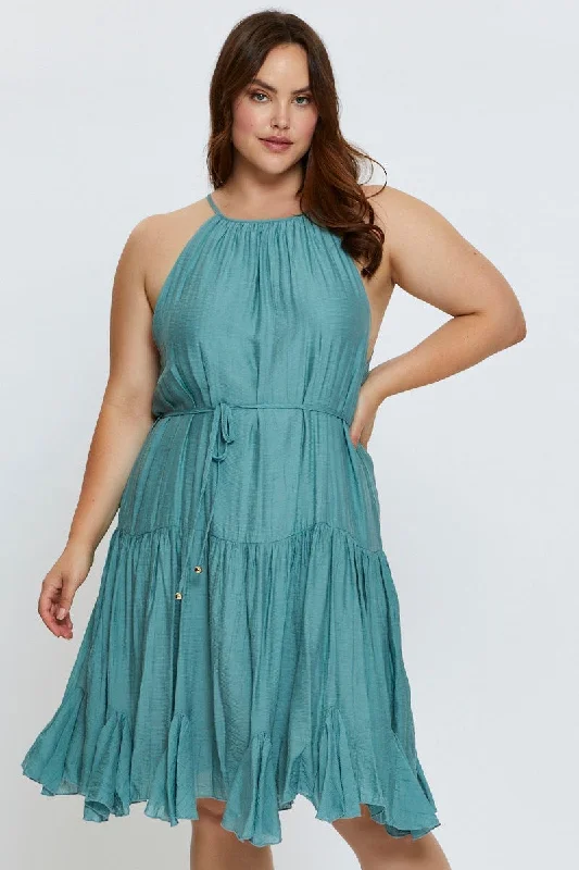 Trendy Casual Outfits Green Skater Dress Halter Sleeveless Ruffle Hem